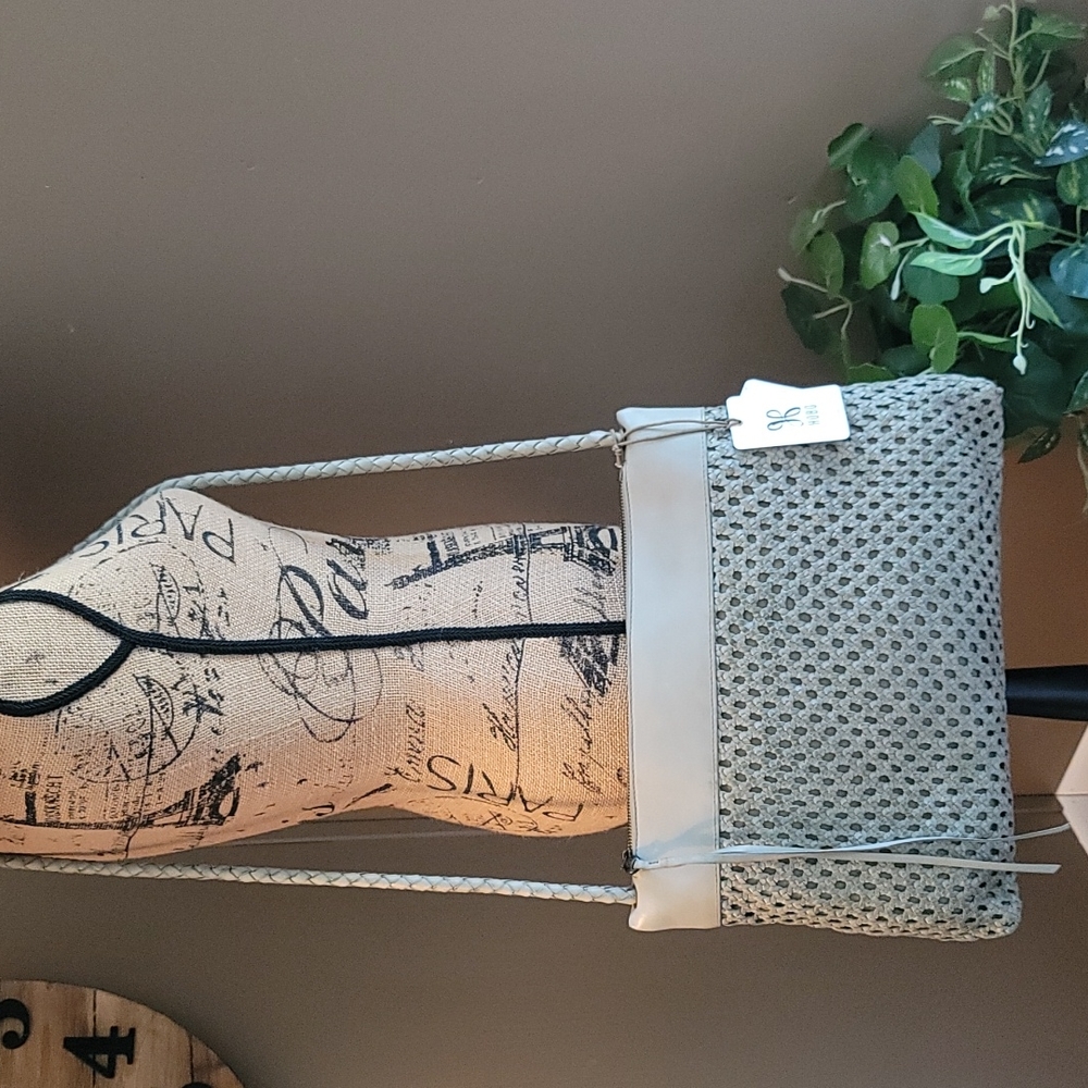 HOBO Daydream Leather Crossbody Bag - Picture 5 of 13